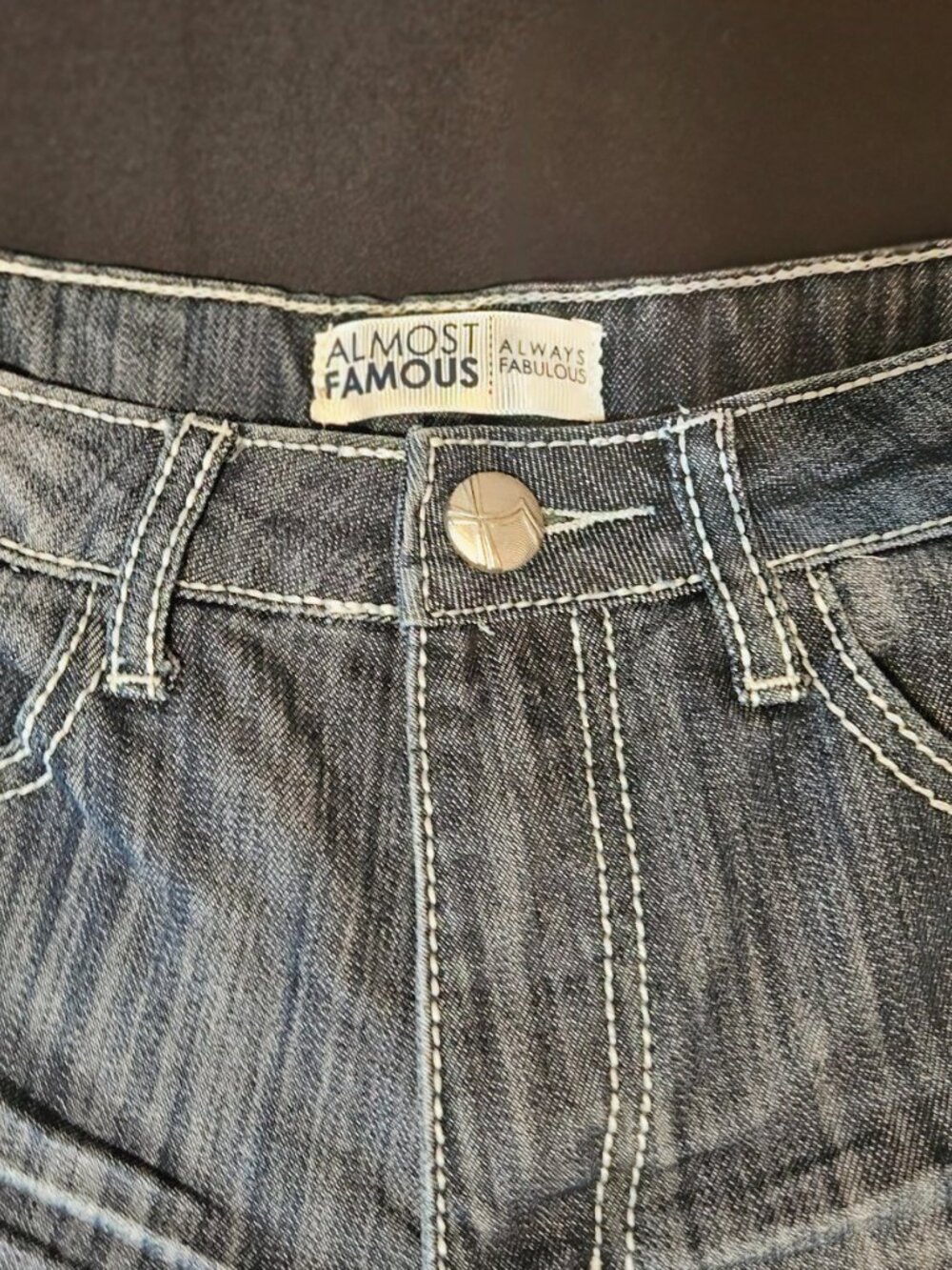 Almost Famous “Always Fabulous” NWOT Denim Lace Shorts – Size 7 - Picture 4 of 8